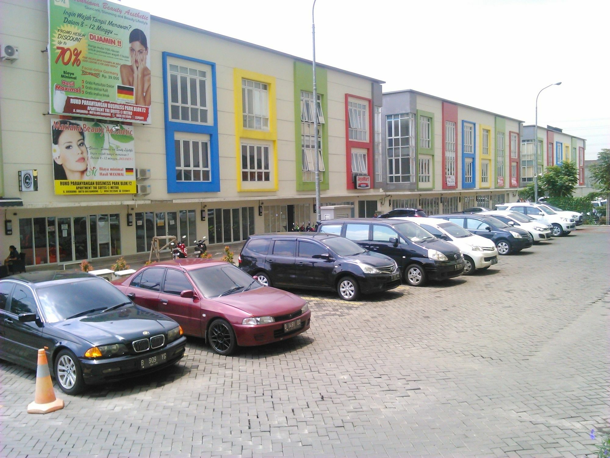 The Suites Metro Apartment - Putri Bandung Exterior foto